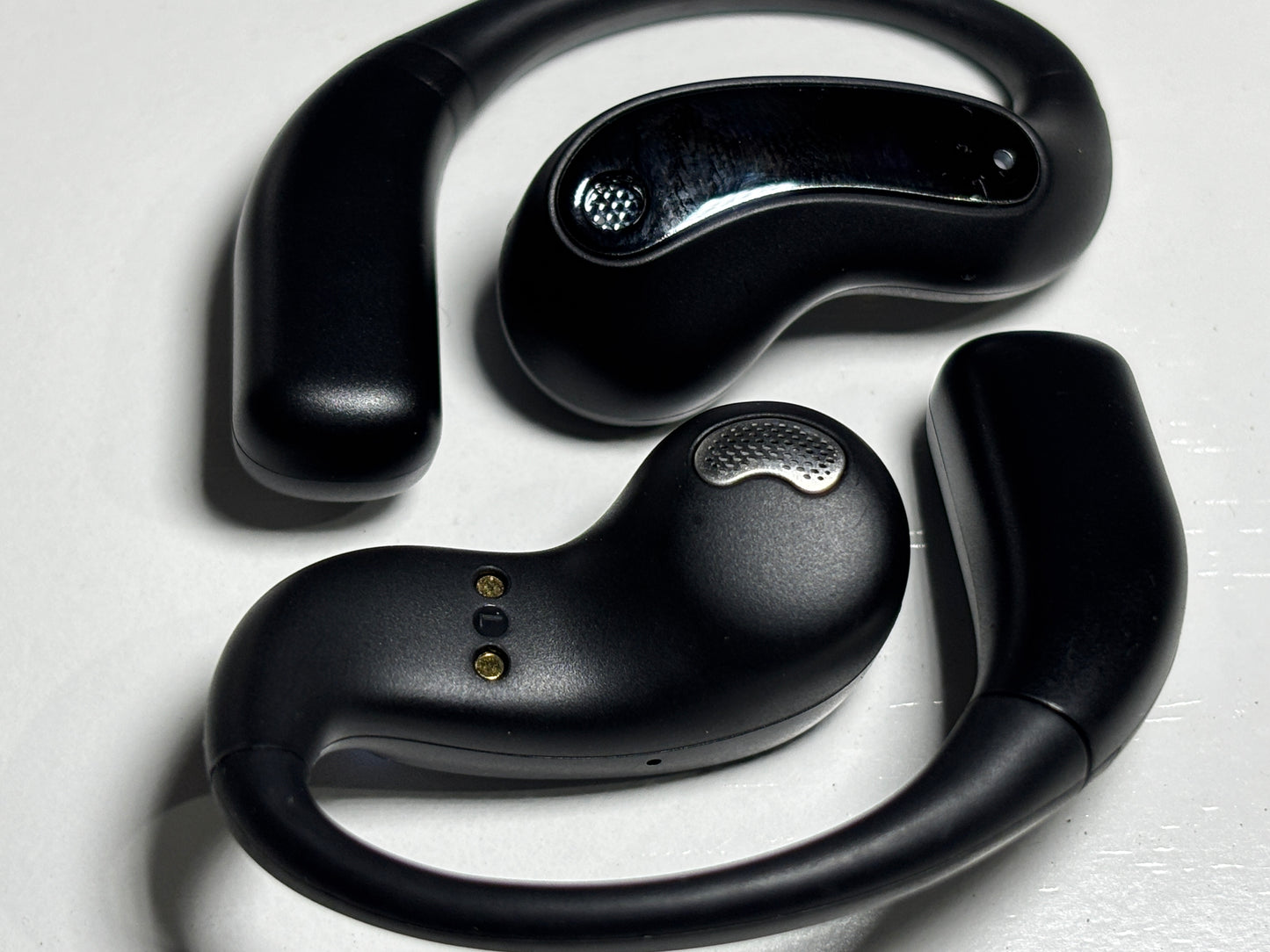 Auriculares traductores con IA